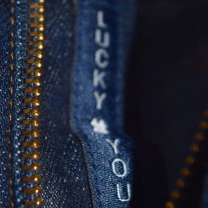 Lucky Brand Dark Distressed 121 Slim Straight Jean